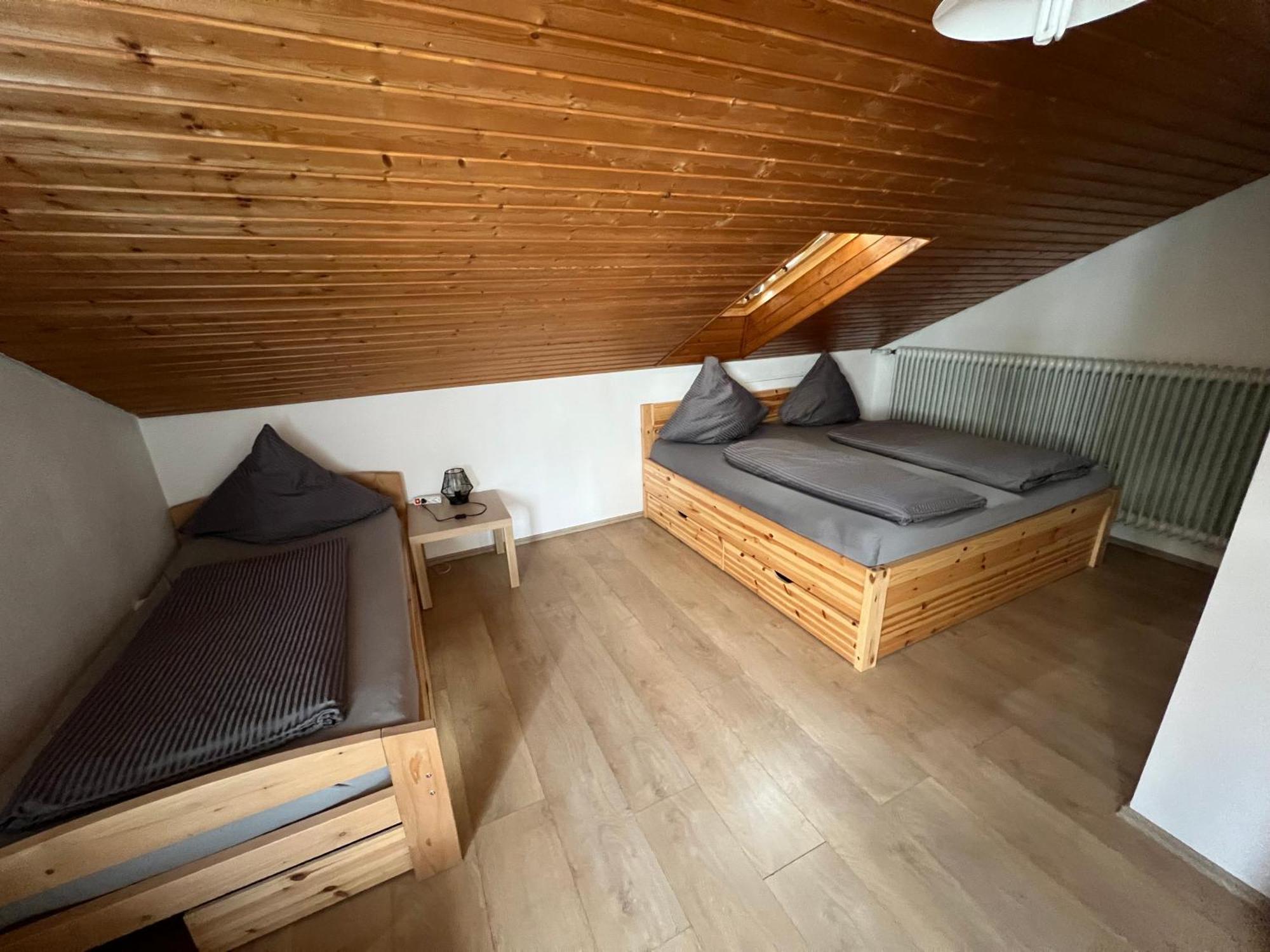 Reiheneckhaus Mit Garten Und Terasse Tettnang Exteriér fotografie